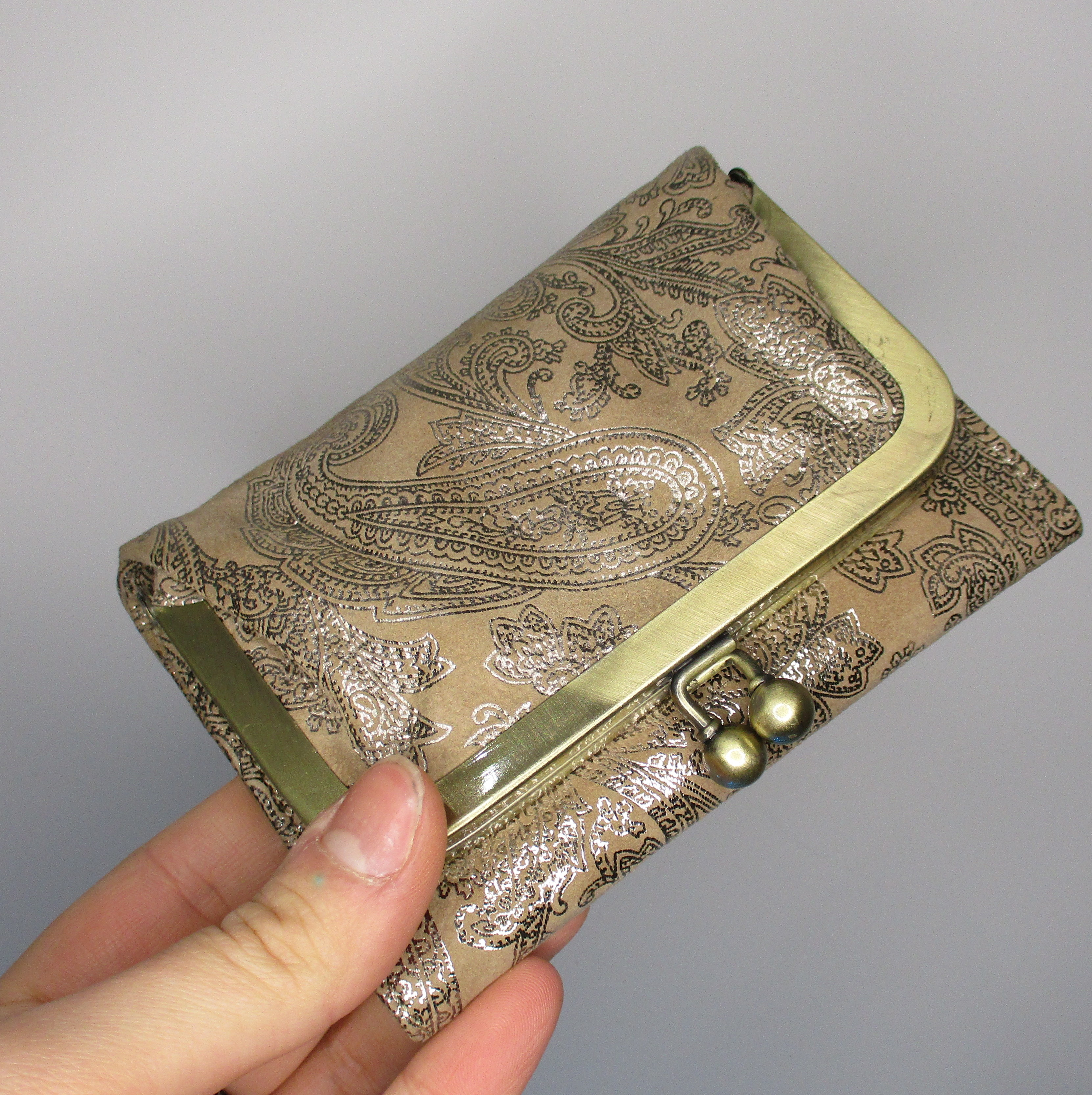 Gold leather wallet, Paisley pattern clip wallet, Clasp wallet Evanna,  Large art deco wallet, Clutch style wallet, Kiss lock purse wallet