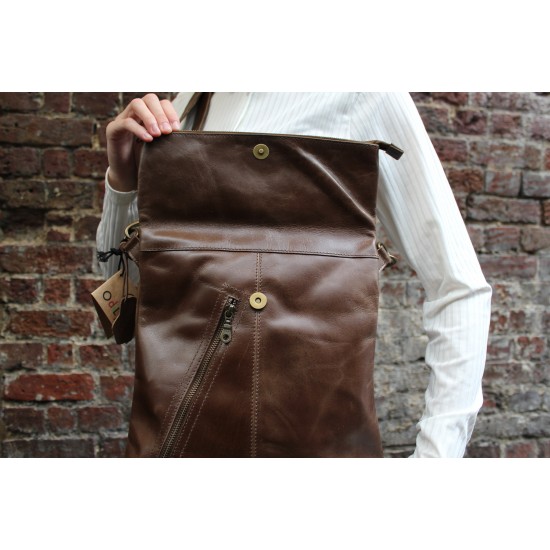 Amelie Swing Crossbody Messenger Bag Brown Leather